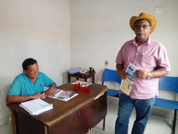 Entrega do Jornal Pinga Fogo - REGIONAL DE PINHEIRO