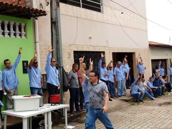 PROTESTO CONTRA AS DEMISSES NA ELETRONORTE
